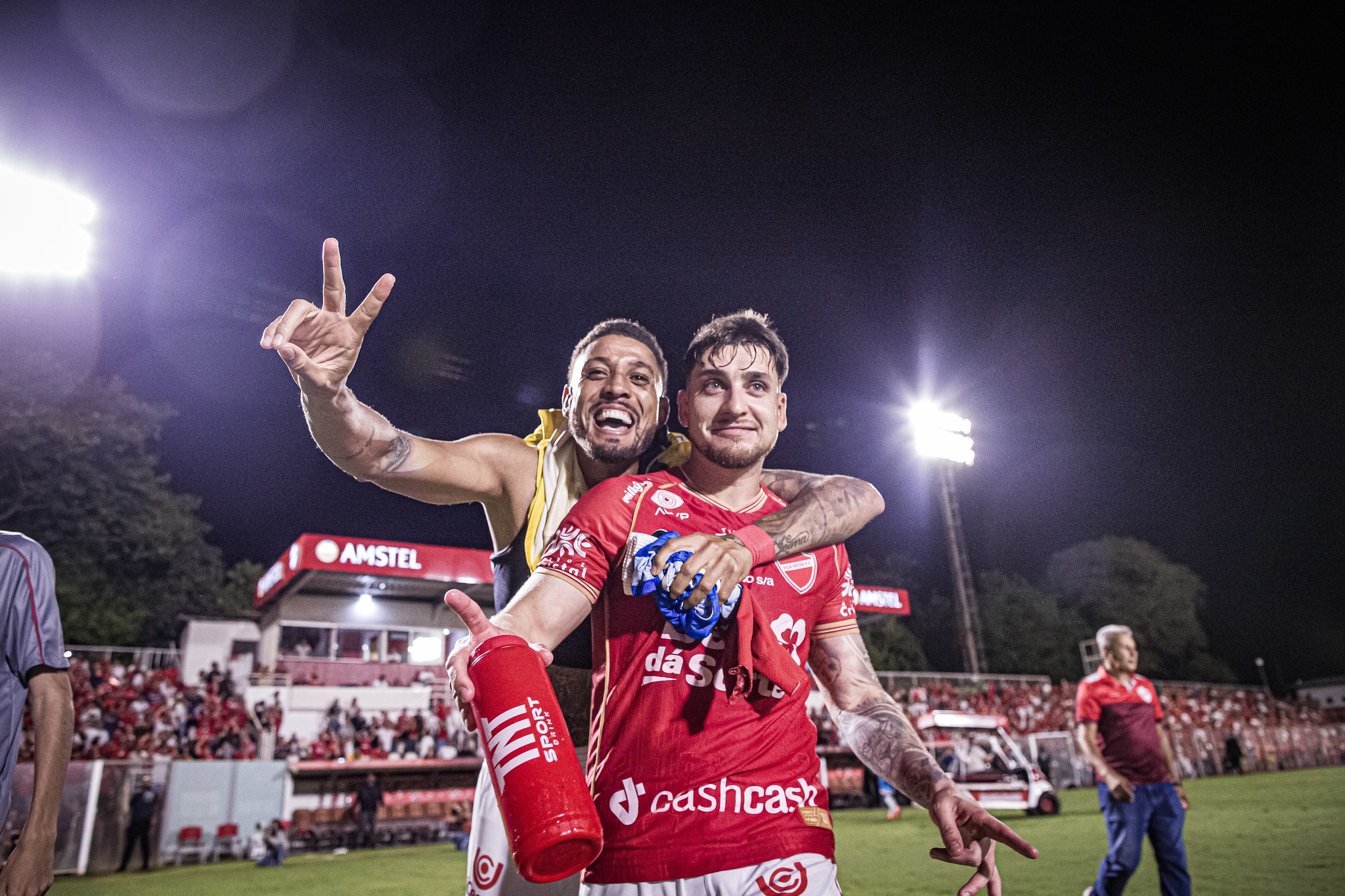 Vila Nova amplia vantagem na liderança da Série B após mais uma vitória em casa