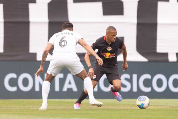 Desempenho do Grêmio: Monsalve marca belo gol, mas erros individuais prejudicam; avalie desempenho.