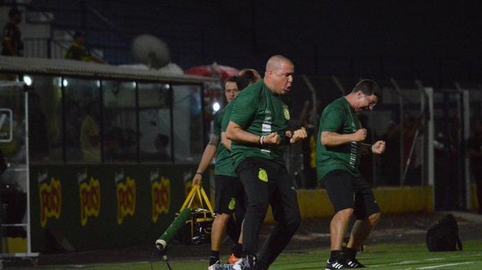 Hóquei do Palestra estreia no Campeonato Brasileiro contra o São Bernardo –  Palmeiras