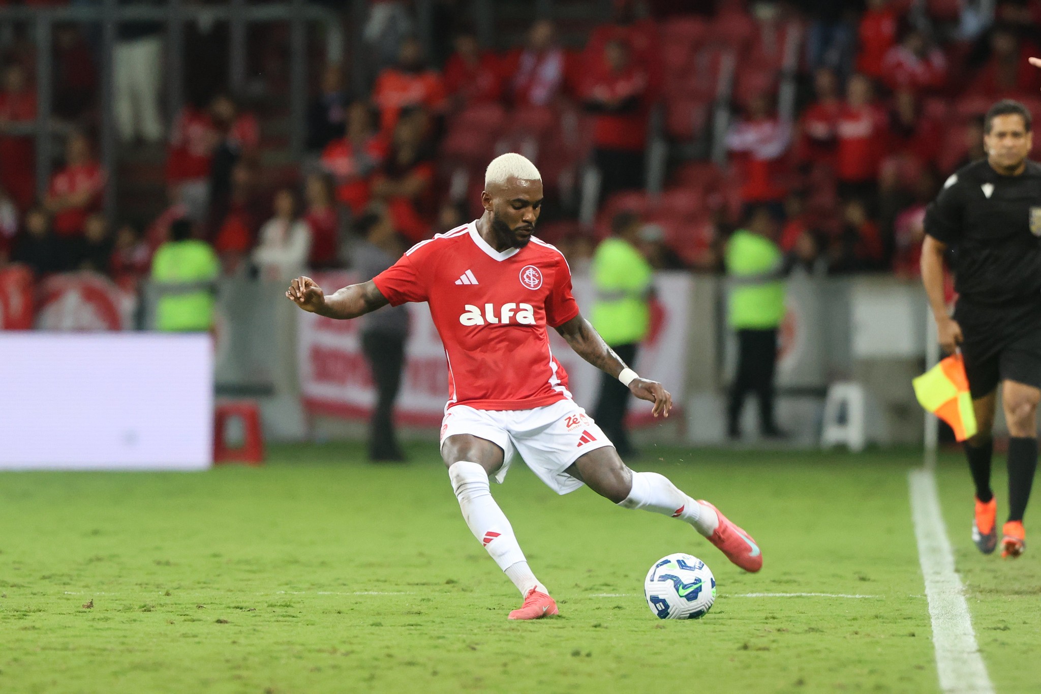 Inter sofre segundo transfer ban da Fifa em menos de um mês; saiba detalhes