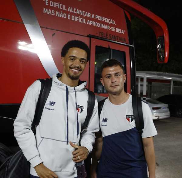 Novos reforços relacionados por Zubeldía para possível estreia contra Cruzeiro.