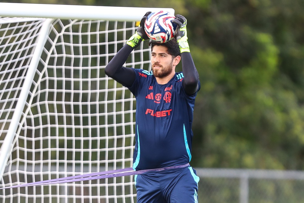 Rossi, do Flamengo, está em processo por cidadania brasileira — Foto: Gilvan de Souza/Flamengo