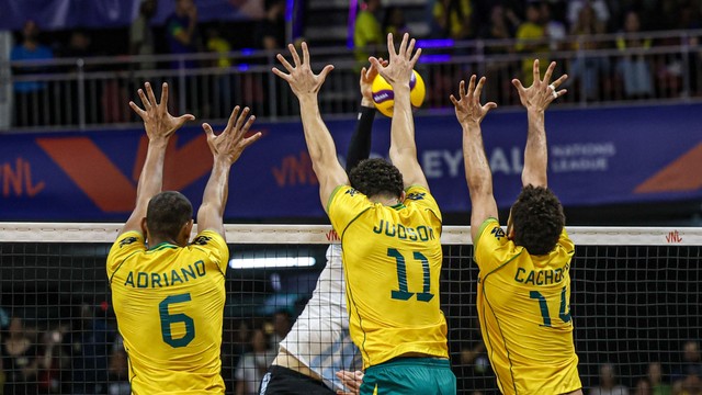 Bloqueio brasileiro em jogo contra a Argentina pela VNL