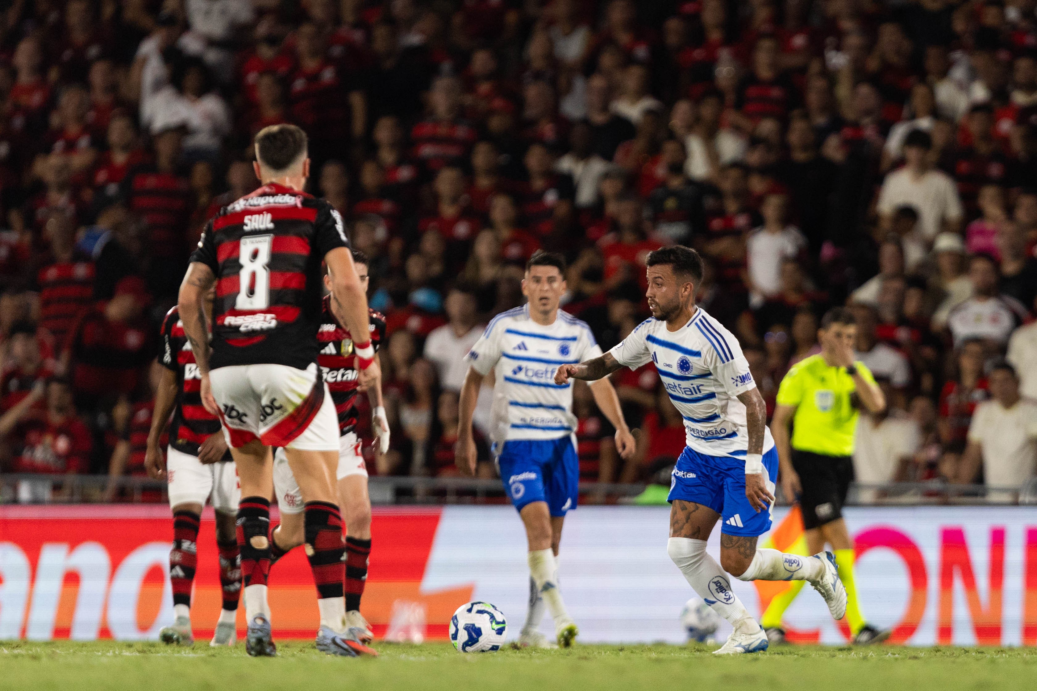 Cruzeiro Demonstra Potencial para Conquistar o Título no Maracanã.