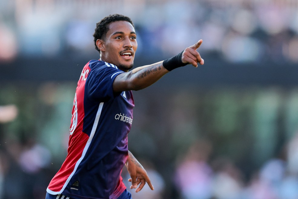 Pedrinho, ex-Flamengo, comemora o gol da vitória do Dallas sobre o Inter Miami — Foto: Sam Navarro-Imagn Images/Reuters
