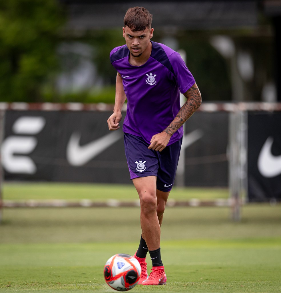 Corinthians se prepara para clássico com São Paulo; Tchoca desfalca treino