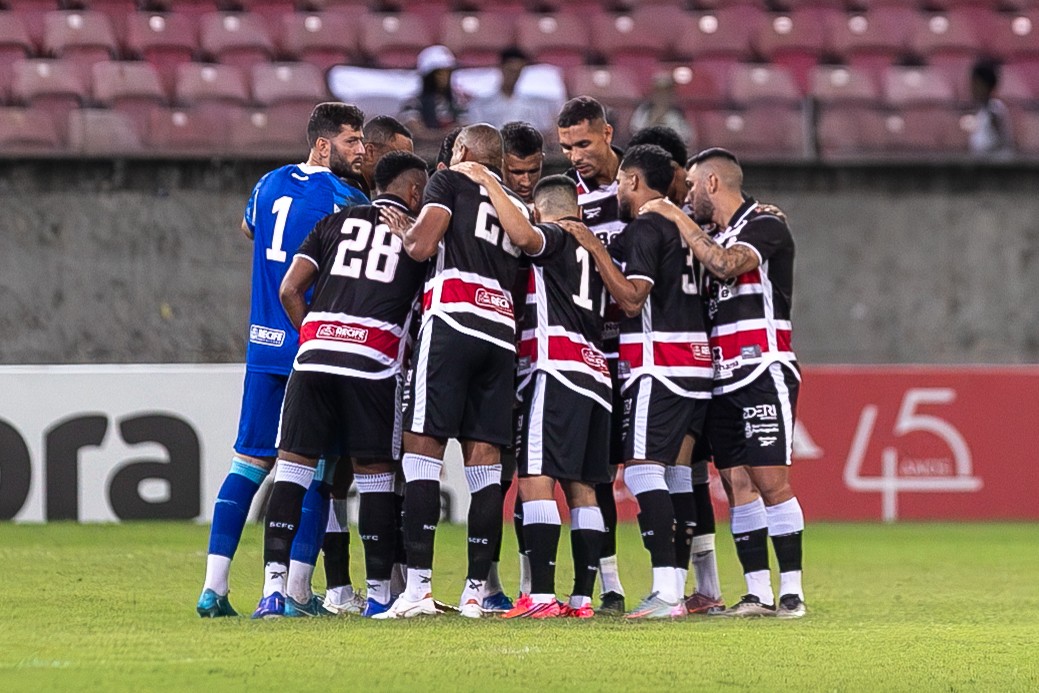 Cristian aposta na adaptação do Santa Cruz para bater o Caxias