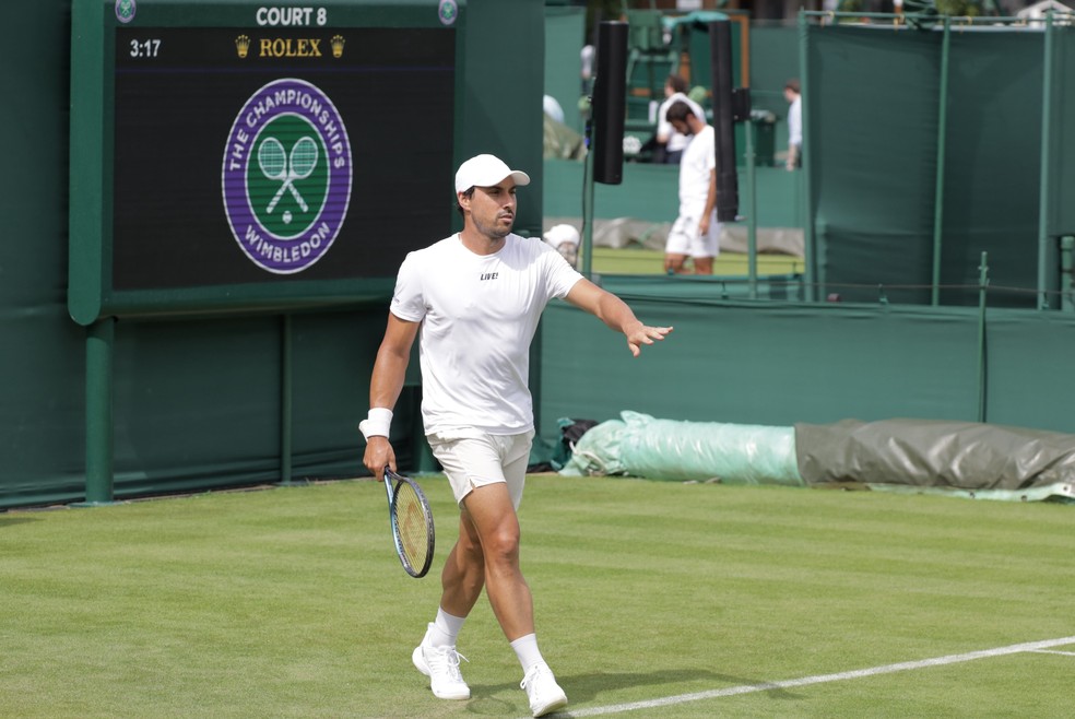 Fernando Romboli e John-Patrick Smith salvam match points