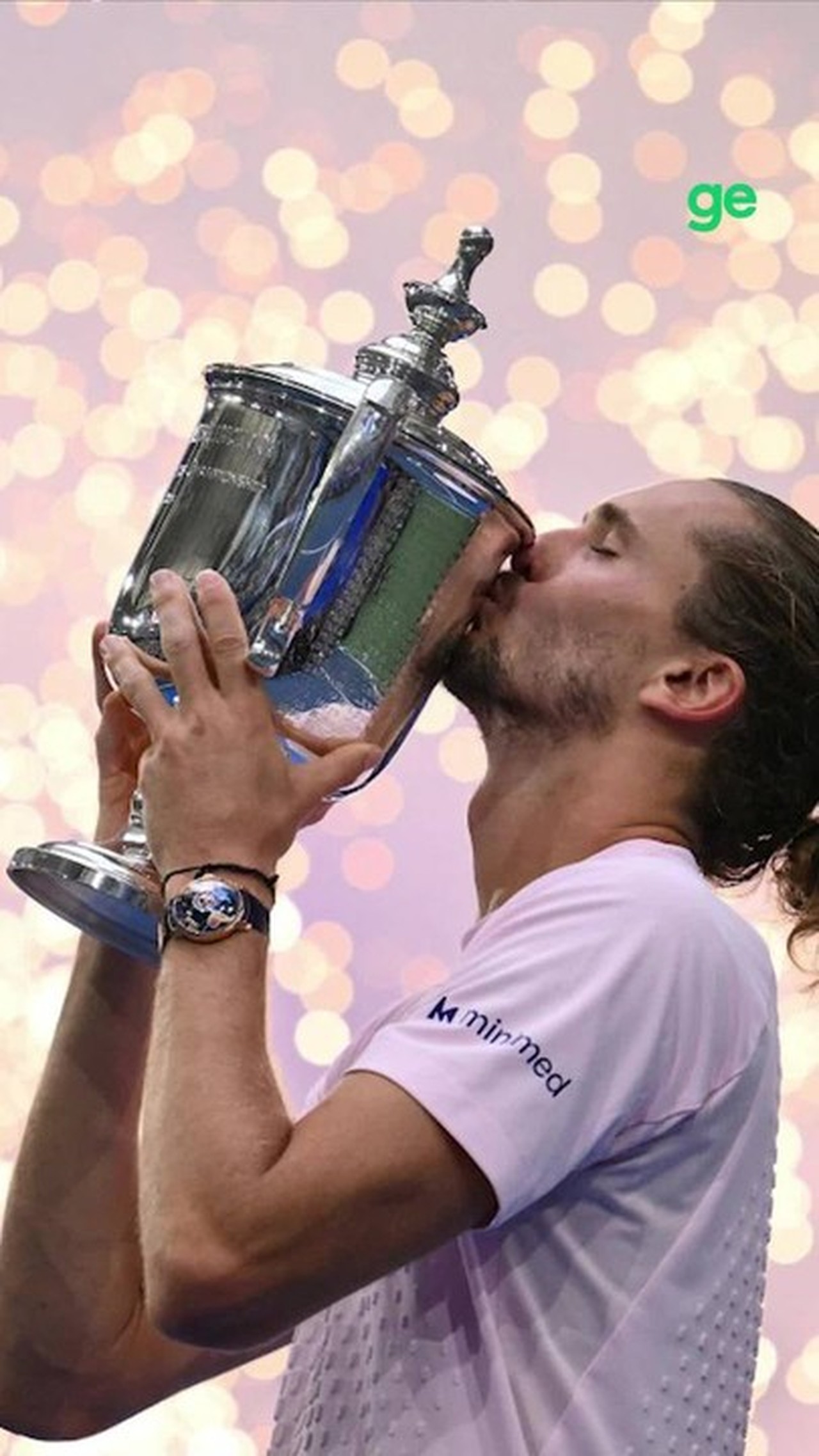 Região: Zverev avança às quartas em Viena e assume posto de número 1 do mundo da ATP