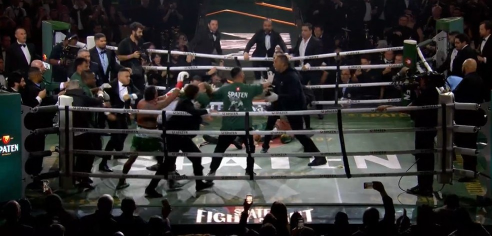 Wanderlei Silva x Popó Freitas confusão Spaten Fight Night 2025 — Foto: Reprodução/Combate