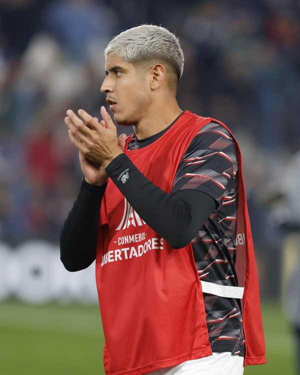 Defesa de São Paulo enfrenta desafio na Libertadores contra o Botafogo