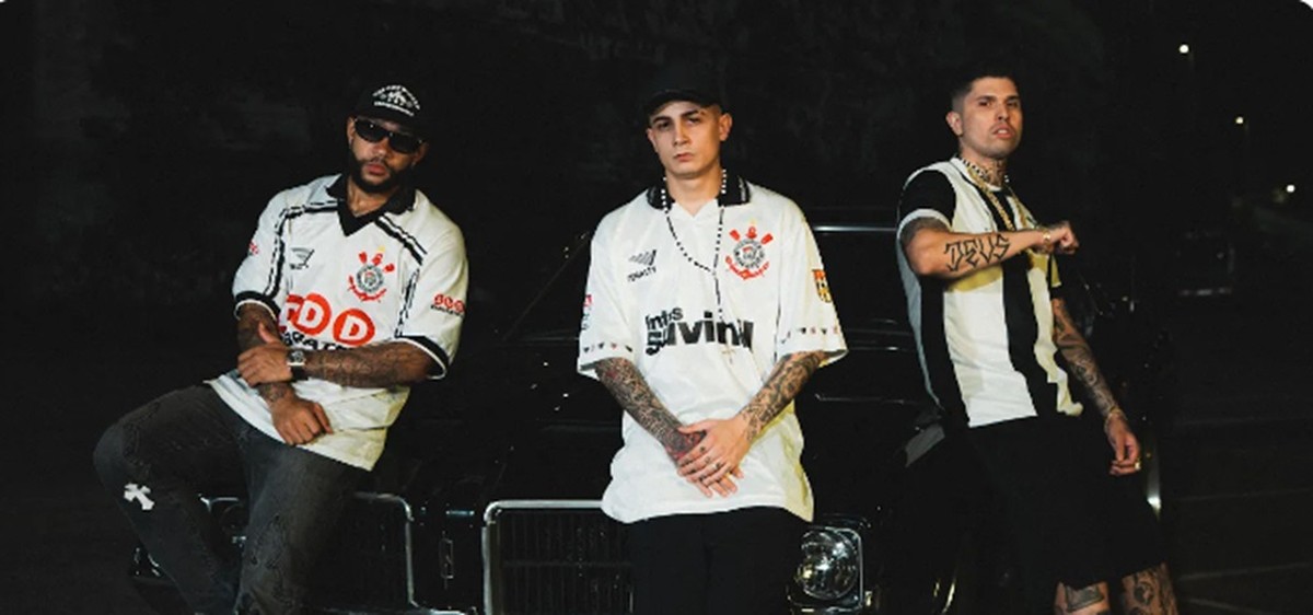 Memphis Depay lança clipe de música em homenagem ao Corinthians