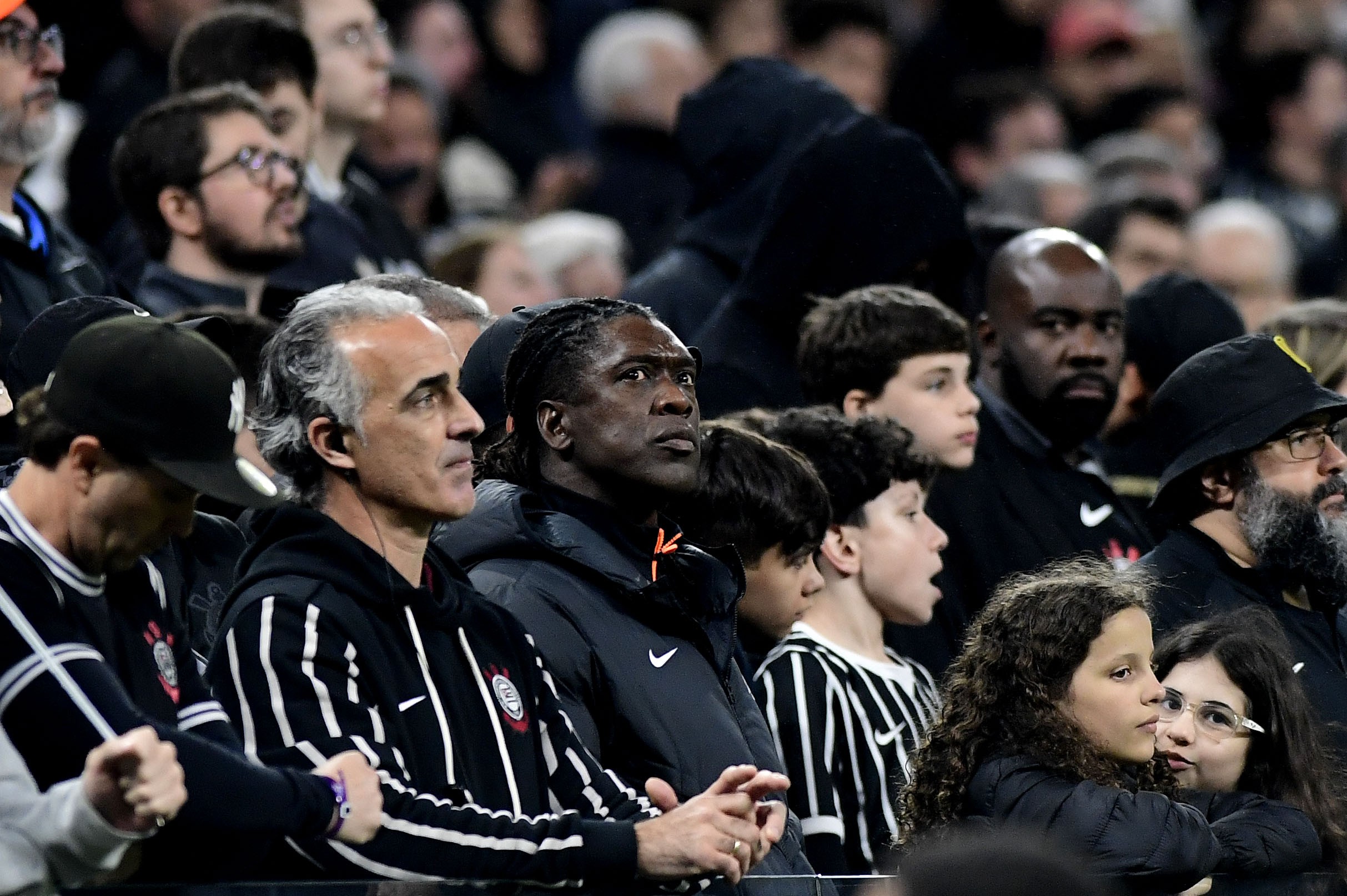 Corinthians: Seedorf terá de provar que é mais do que pensamento mágico
