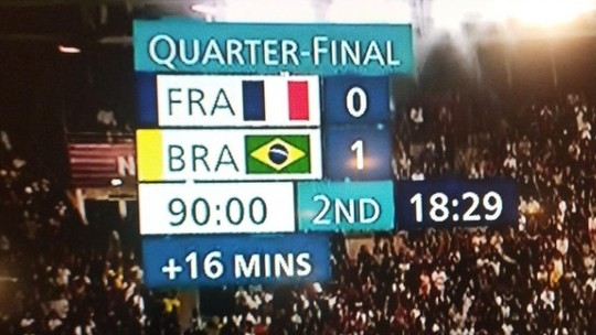 "Até a França empatar?" 2° tempo de 64 minutos na vitória da Seleção rende memes - Foto: (Reprodução)