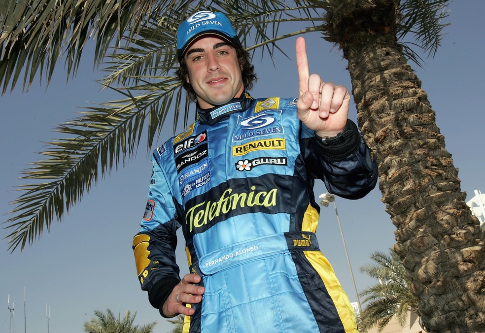 Fernando Alonso foi campeão da temporada 2006 com a Renault — Foto:  Mark Thompson/Getty Images