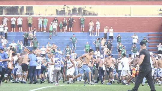 STJD pune Coritiba e Cruzeiro com quatro jogos de portões fechados por briga na Vila Capanema