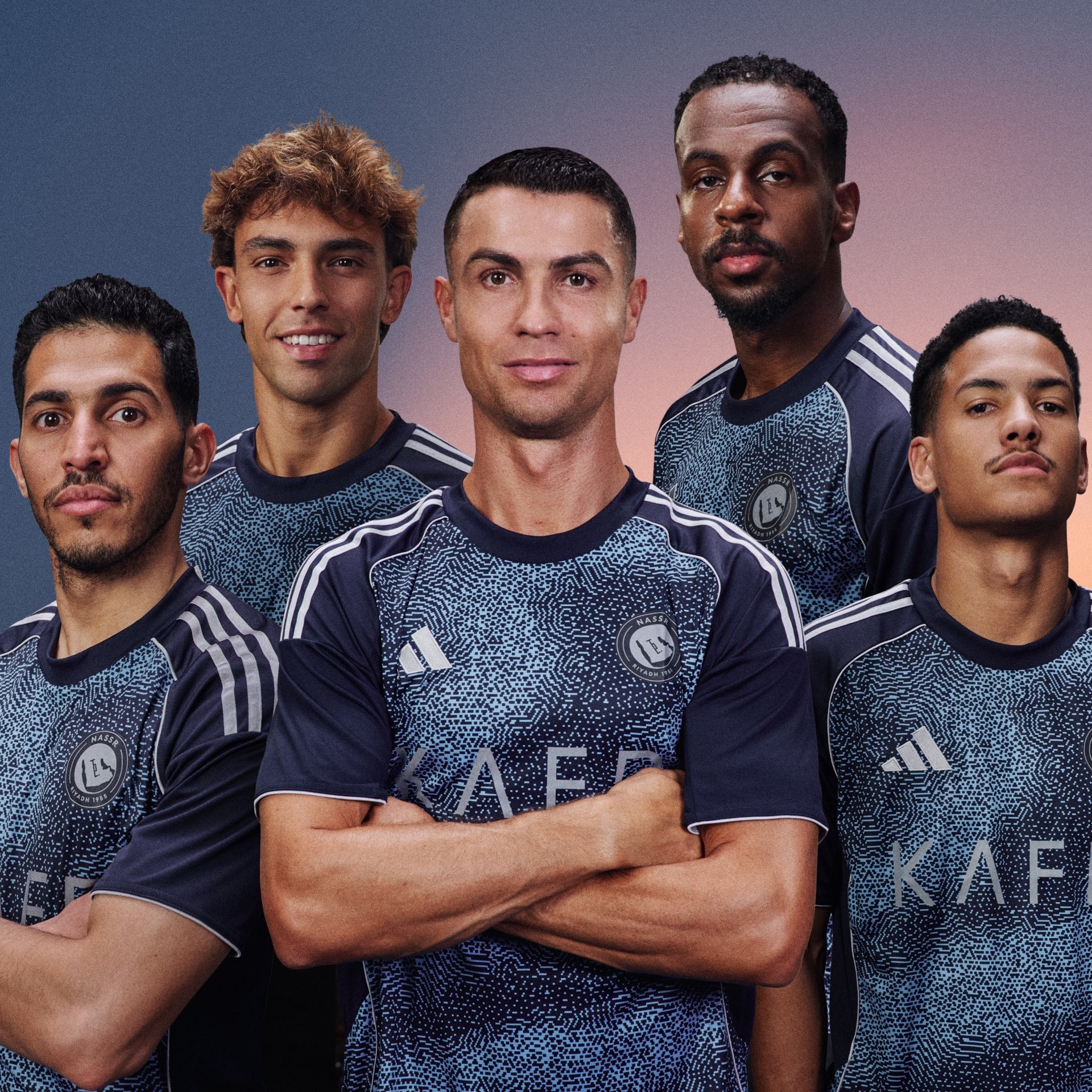 Com Cristiano Ronaldo, Al-Nassr divulga nova terceira camisa