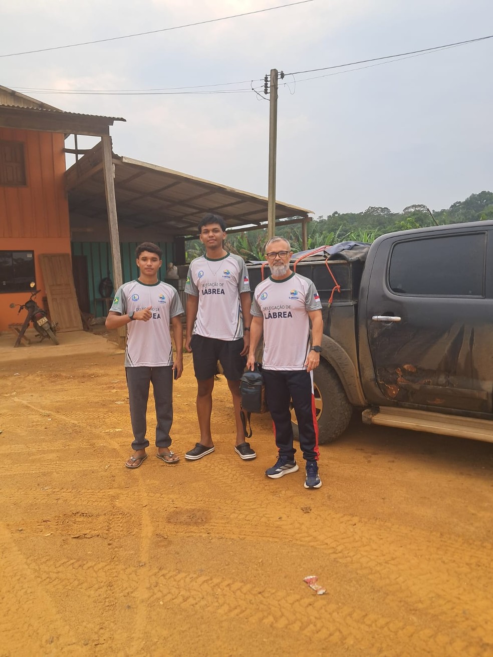 Atletas de L&aacute;brea a caminho de Manaus &mdash; Foto: Divulga&ccedil;&atilde;o