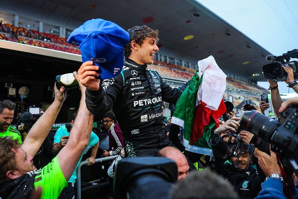 Antonelli conquista primeira vitória italiana na F1 em 20 anos