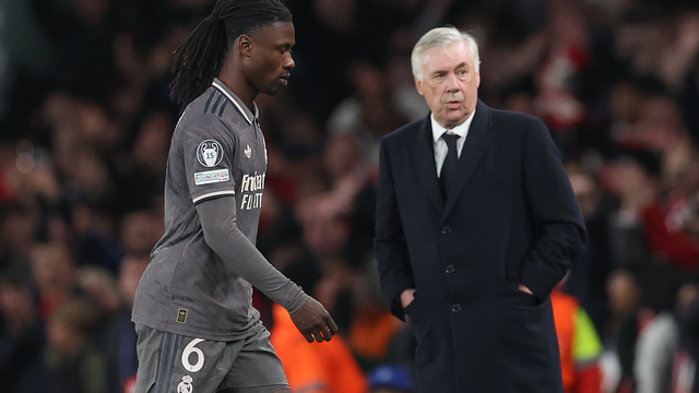 Camavinga foi expulso no final do jogo entre Arsenal e Real Madrid na Champions League