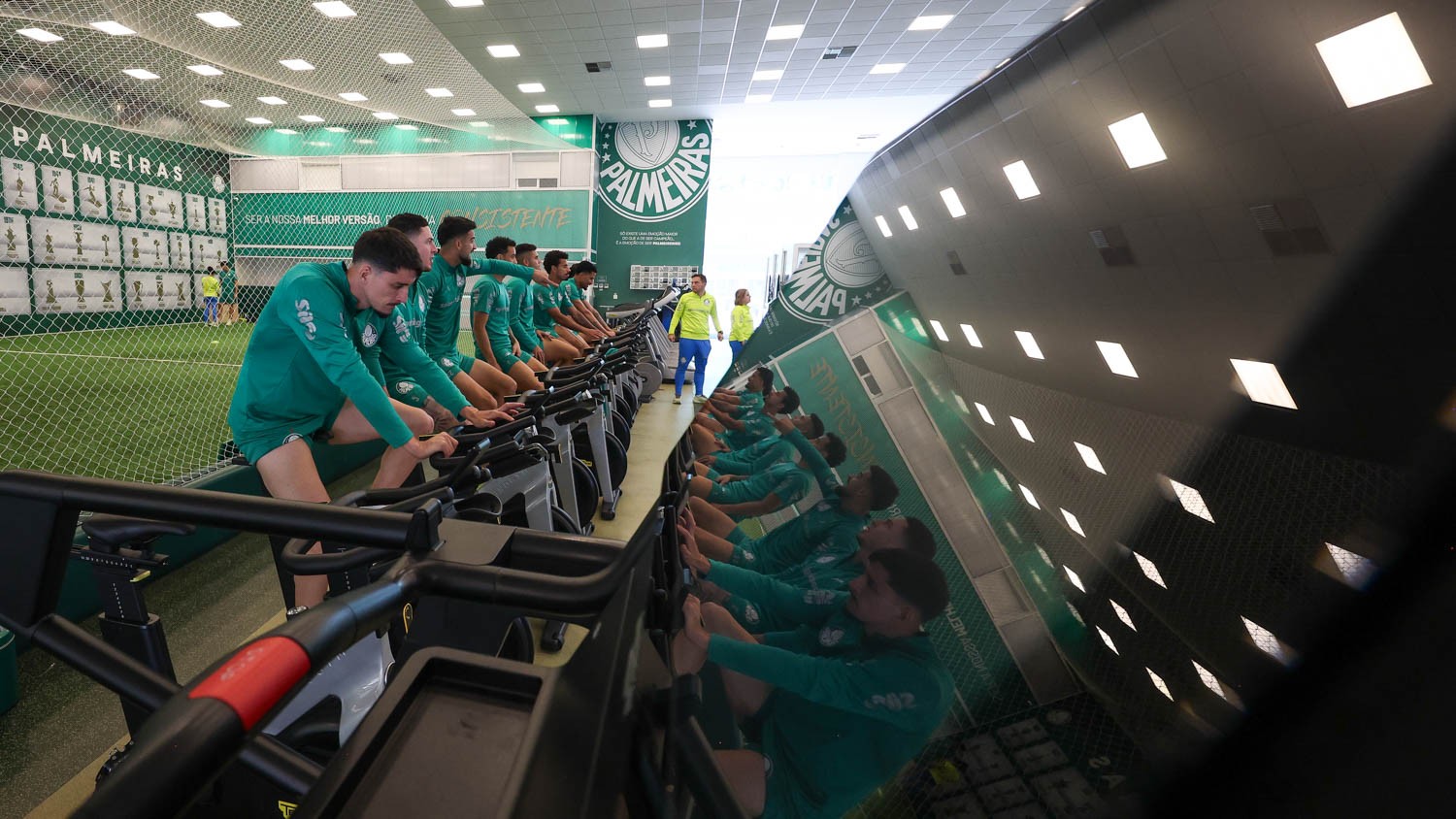 Palmeiras se reapresenta após classificação e mira o Brasileirão: 