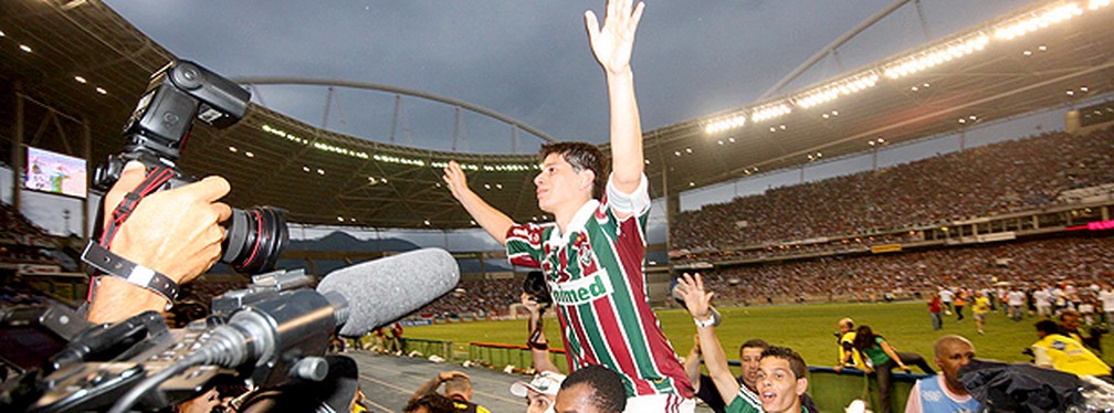 Conca x 200: timidez, brincadeiras, idolatria e gols pelo Fluminense