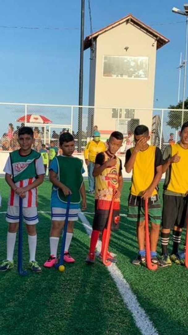 Goleadas marcam a abertura do torneio de Hóquei sobre a Grama feminino -  Surto Olímpico