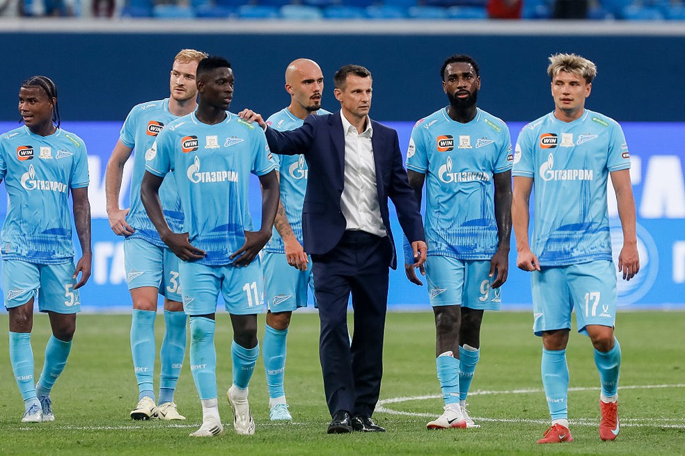 Luiz Henrique e Gerson em Zenit x Rostov na Gazprom Arena — Foto: Mike Kireev/NurPhoto via Getty Images