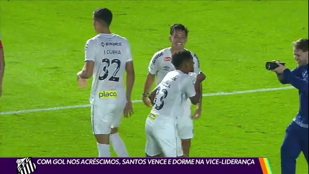 Com gol nos acréscimos, Santos vence e dorme na vice-liderança