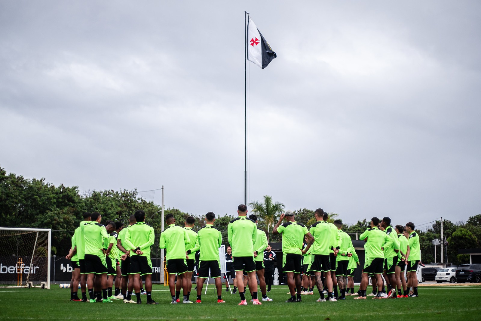 Escalação do Vasco: Paiva não deve poupar time contra o Vitória; David ...