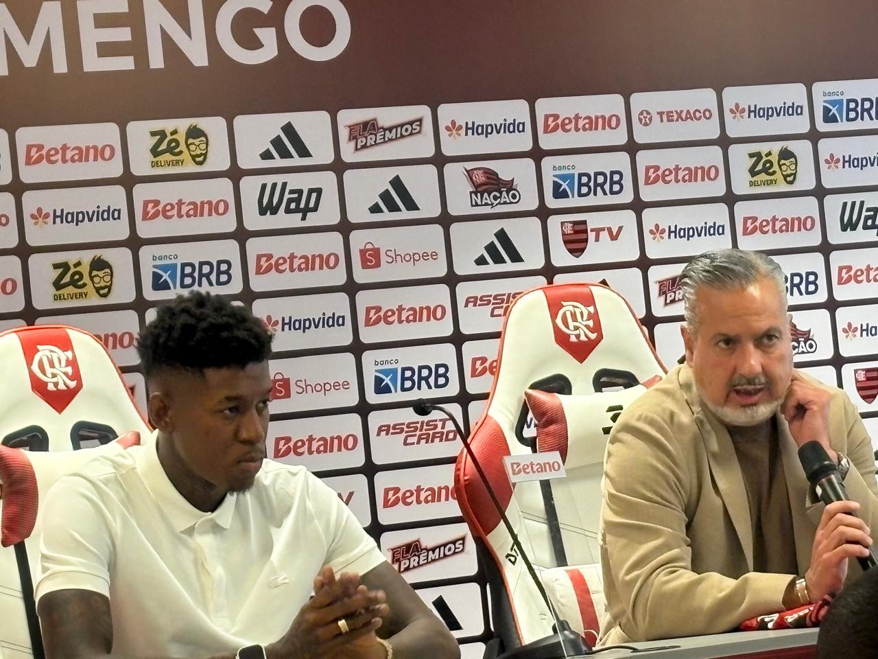 Boto cita Palmeiras para dizer que Flamengo não precisa revolucionar elenco e admite busca por goleiro | Ge