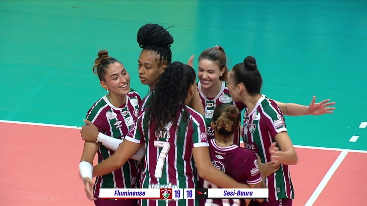 Fluminense vence o Sesi-Bauru e retorna ao G4 da Superliga feminina | Ge