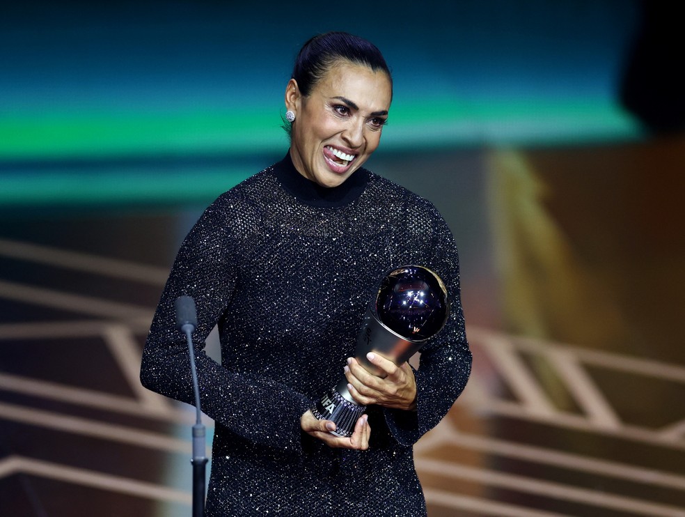 Marta é homenageada no Fifa The Best — Foto: Reuters