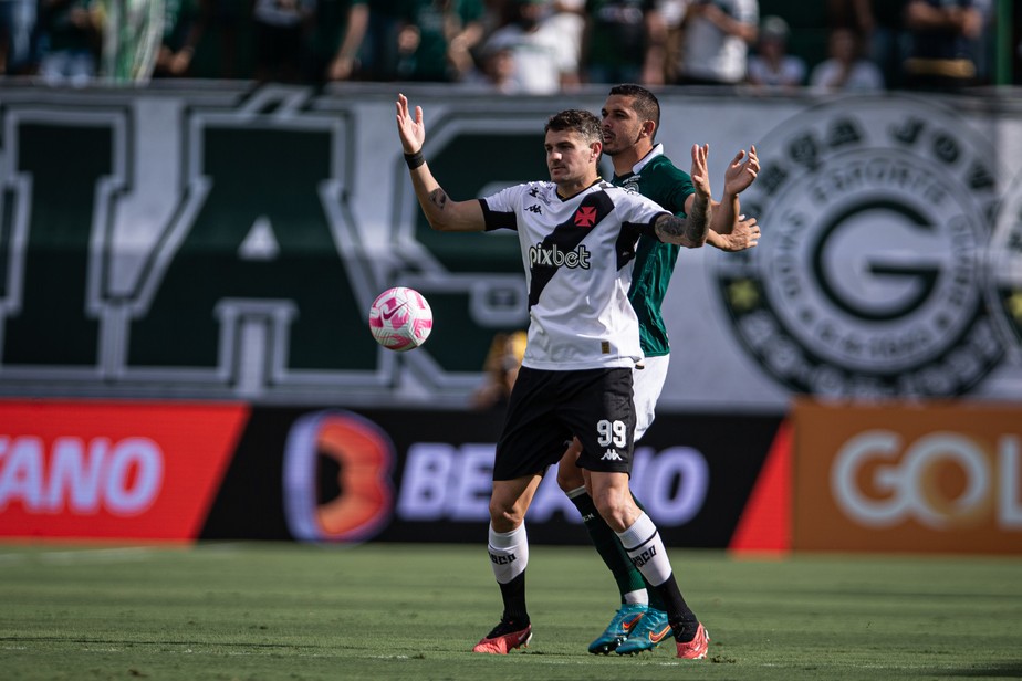 Vasco se desequilibra no fim e pode pagar caro por empate em Goiânia