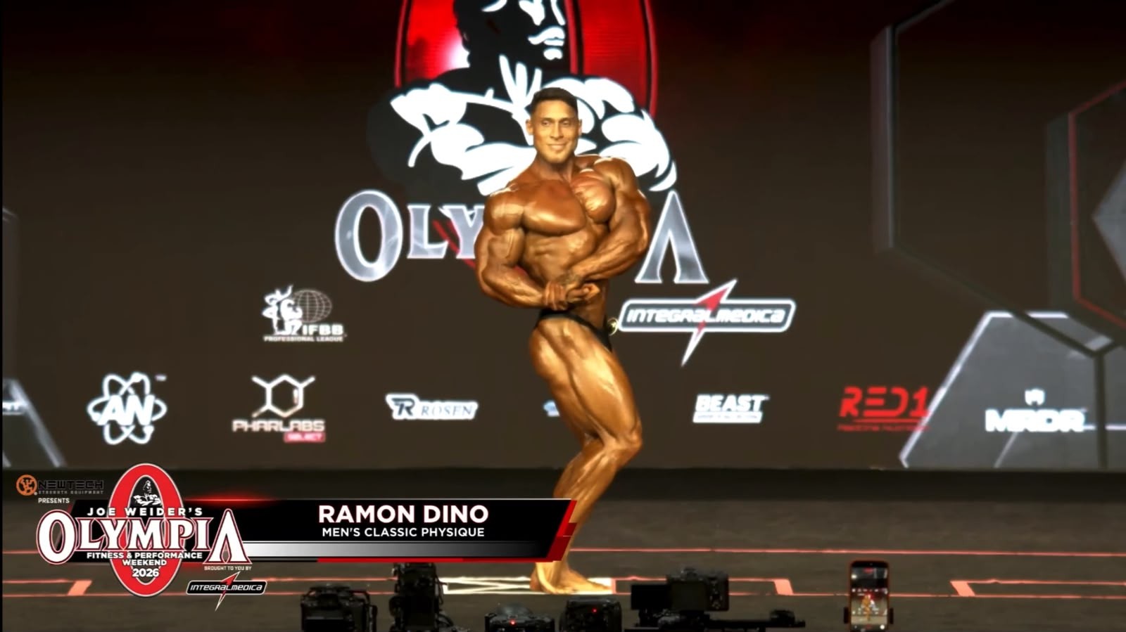 Mr. Olympia 2026: Ramon Dino se destaca e termina prévias entre os favoritos no centro do palco