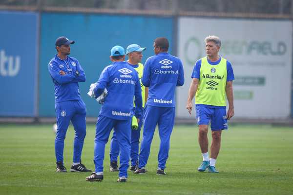 Comandante do Grêmio contra o Bragantino: confira quem está no comando.