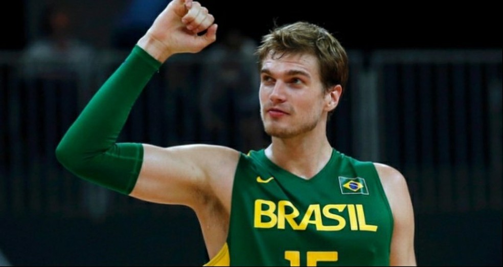 Conheça os atletas brasileiros que brilharam na NBA, basquete transforma  sc