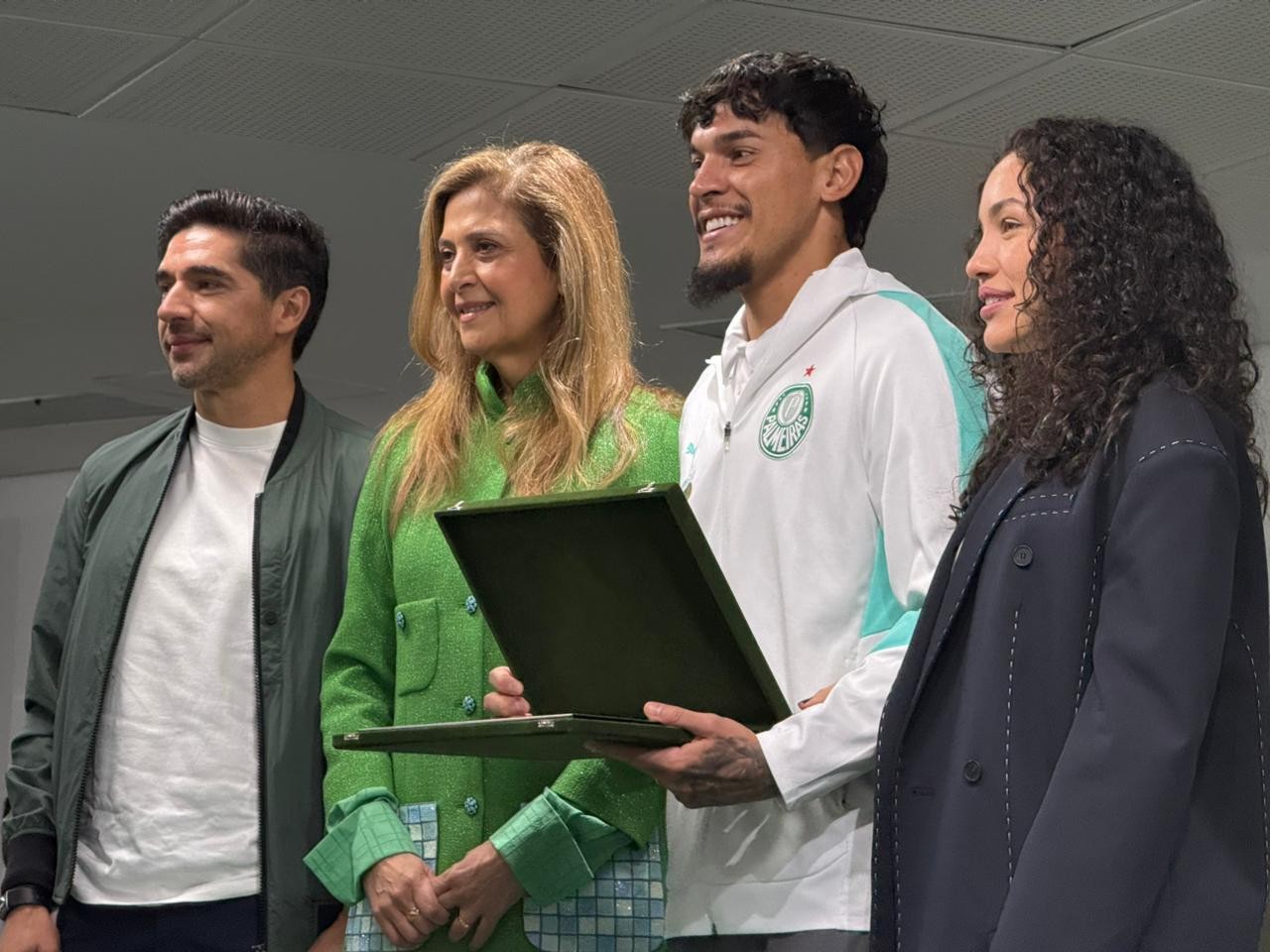 Gustavo Gómez é eternizado no museu do Palmeiras: "Campeão não é só levantar títulos"