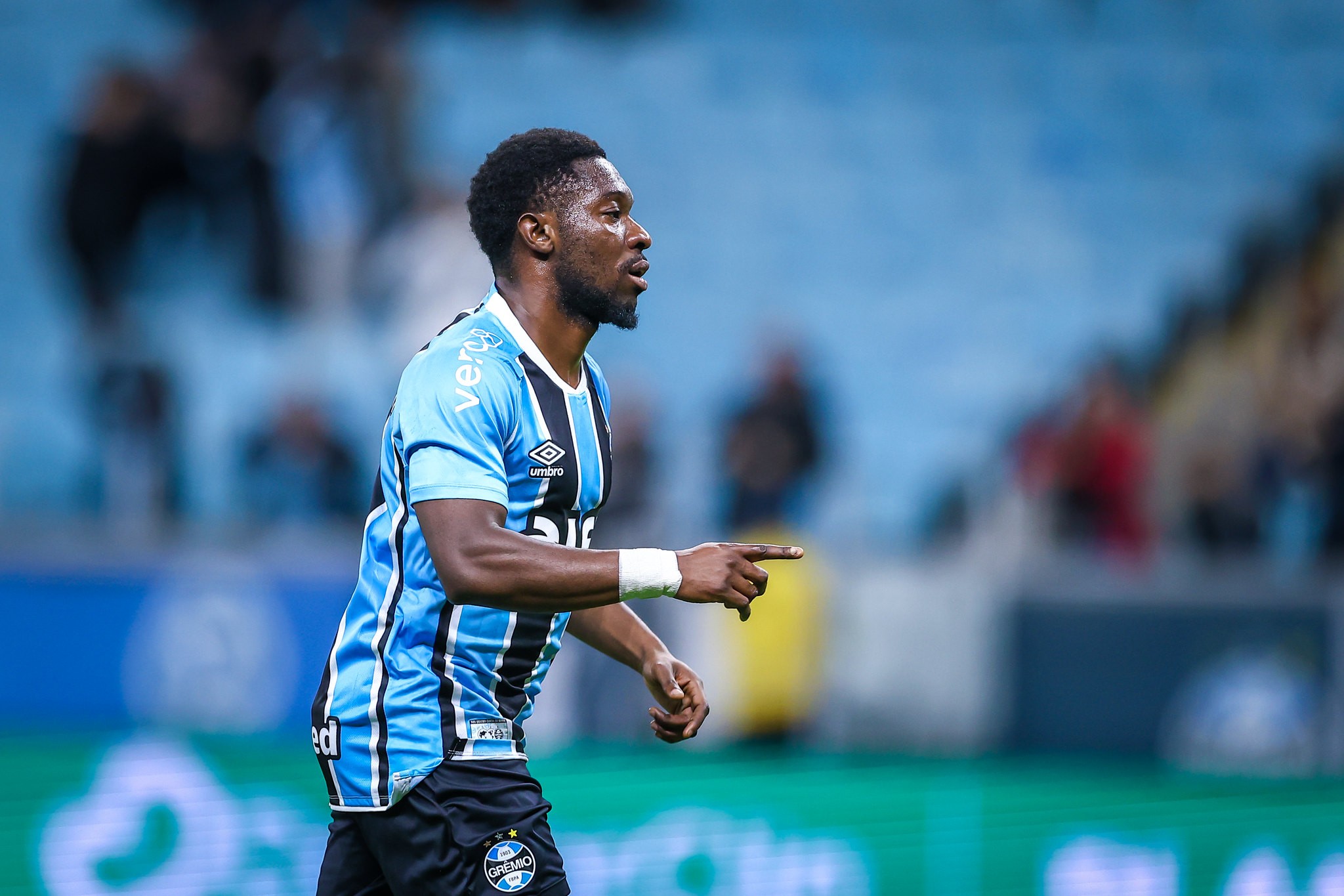 Grêmio: antigos titulares perdem espaço após contratações