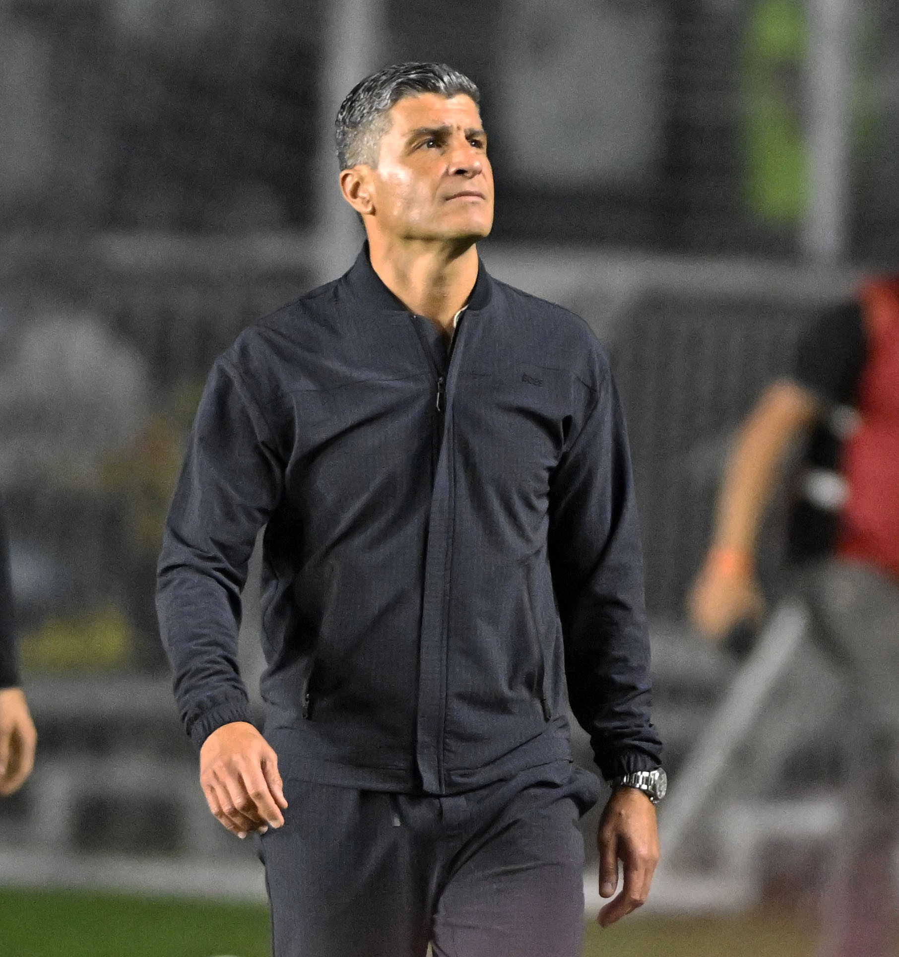 Pedro Emanuel elogia "exibição perfeita" em goleada sobre Coritiba: "Deu prazer de ser treinador do Vasco"