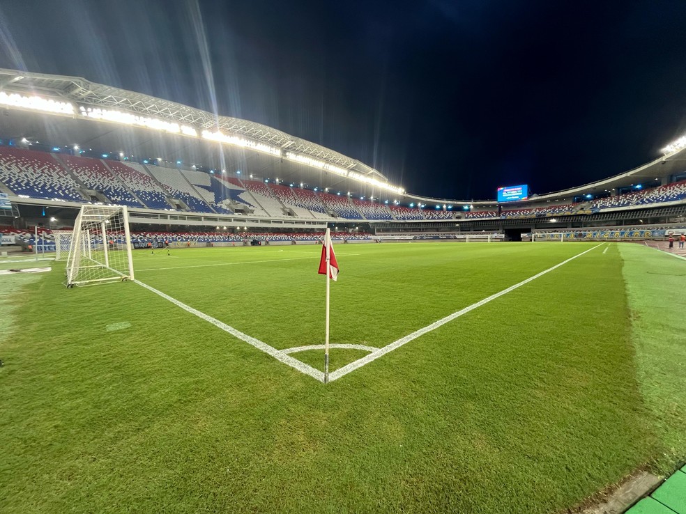 Estádio Mangueirão, em Belém, recebe jogo entre Paysandu e São Raimundo-RR pela volta da semifinal da Copa Verde — Foto: Beatriz Reis / ge