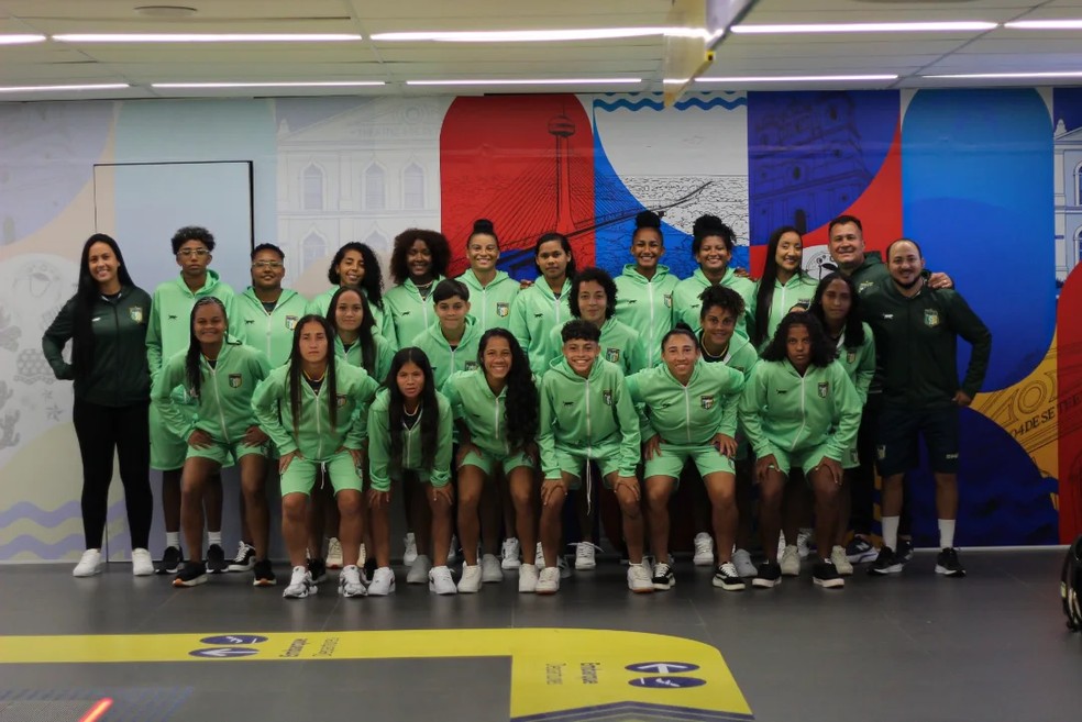 Liga São João em embarque para Belém — Foto: Sávio Ryan/Piripiri FC