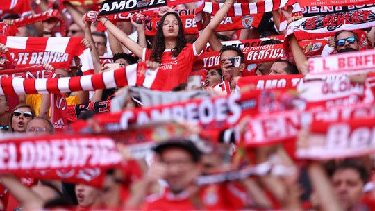 O campeão voltou! Benfica vence Santa Clara e conquista título português após quatro anos