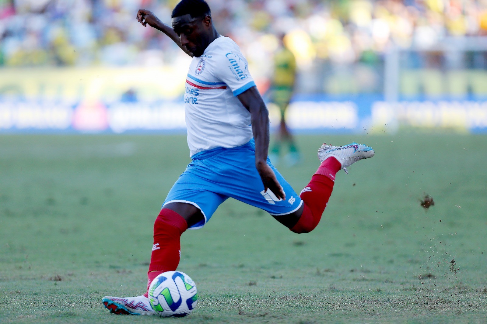 Bahia acerta empréstimo do lateral-esquerdo Ryan ao CRB | Ge