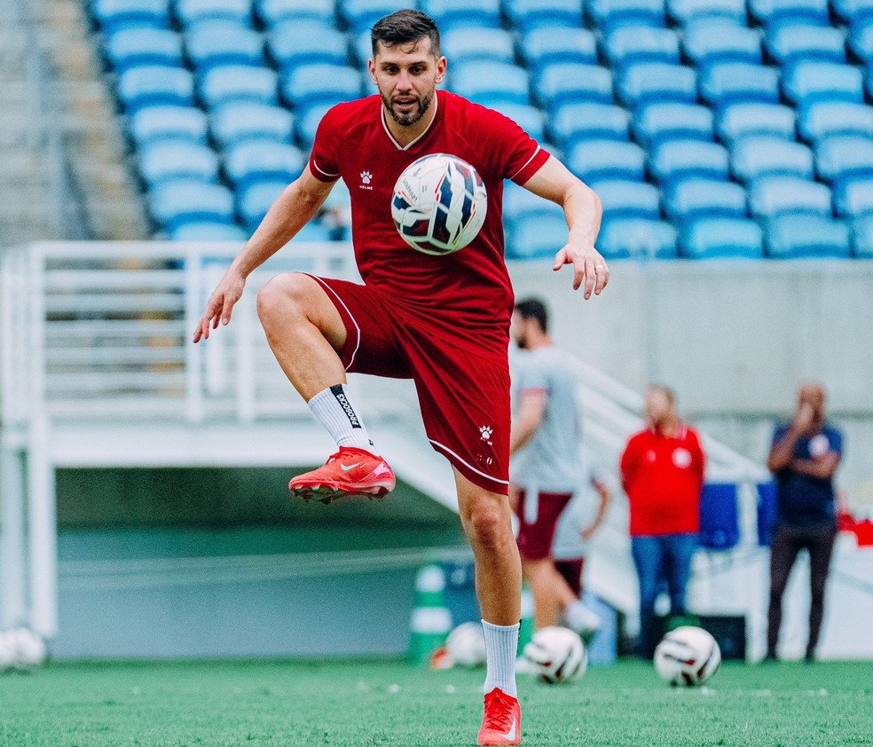 Coppetti fez o gol do América-RN no empate com o Fortaleza — Foto: Edmário Oliveira/América FC