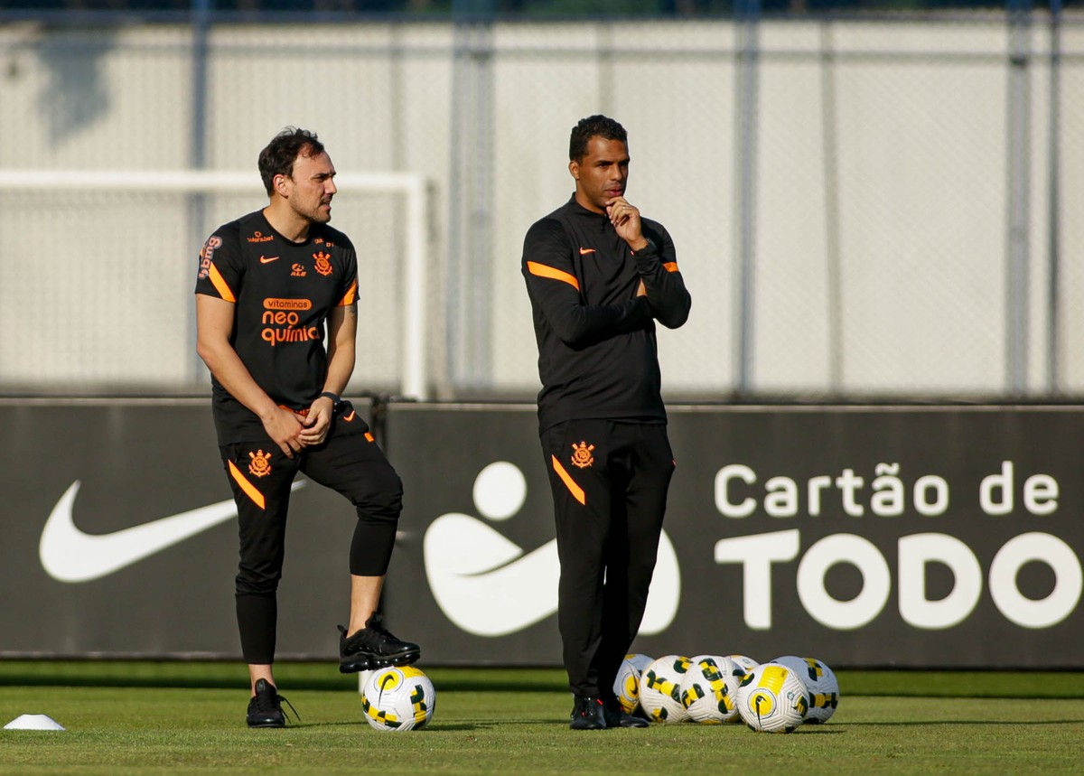 Com Fernando Lázaro no lugar de Vítor Pereira, Cifut volta a ganhar ...