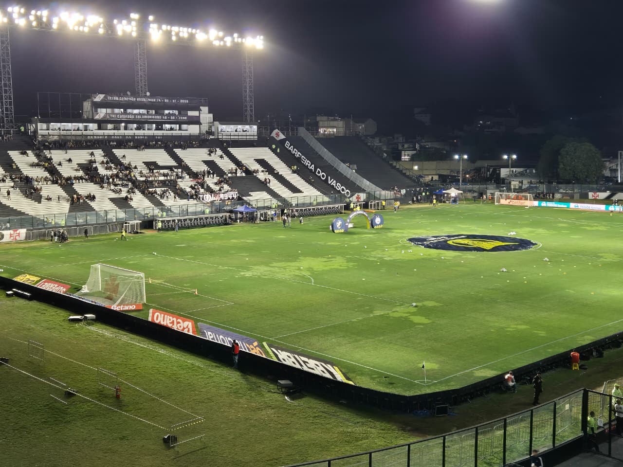 Vasco x São Paulo: onde assistir ao vivo, horário e escalações