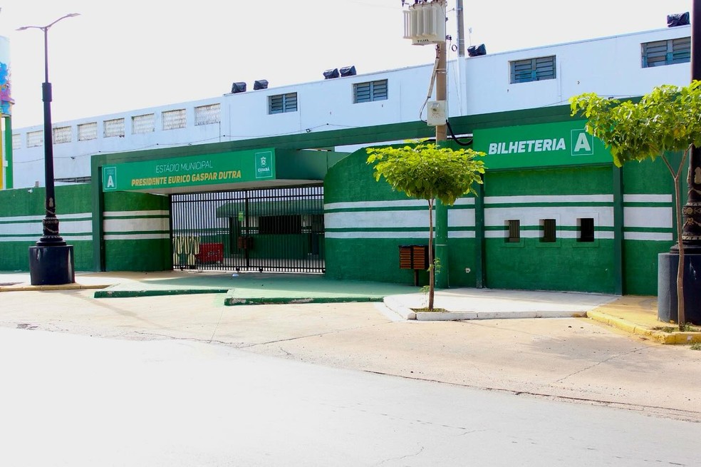 Fachada do estdio Dutrinha  Foto: Olmpio Vasconcelos/Mixto EC