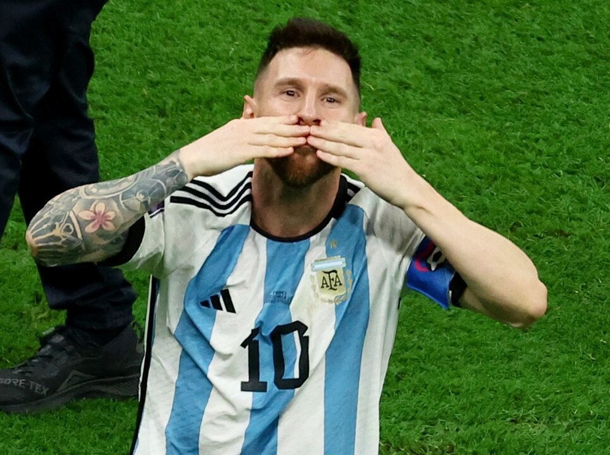 Messi quebra recordes, Argentina passa pela Croácia e fará final