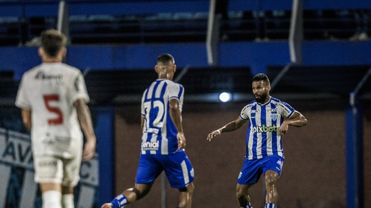 Pedrinho e Willian Maranhão voltampix 7 betsuspensão no Avaí